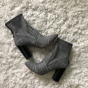 Aldo Houndstooth Boots